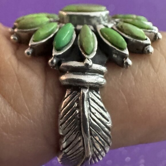 Authentic Zuni NeedlePoint Flower LEAF Ring in Green Turquoise 925 Silver UNIQUE - Picture 2 of 4